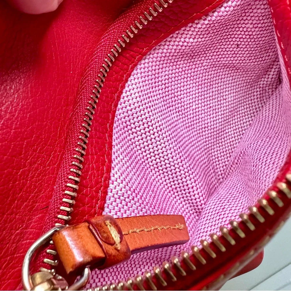 Dooney & Bourke Medium Shoulder Bag Mulberry Red Leather - Picture 10 of 17